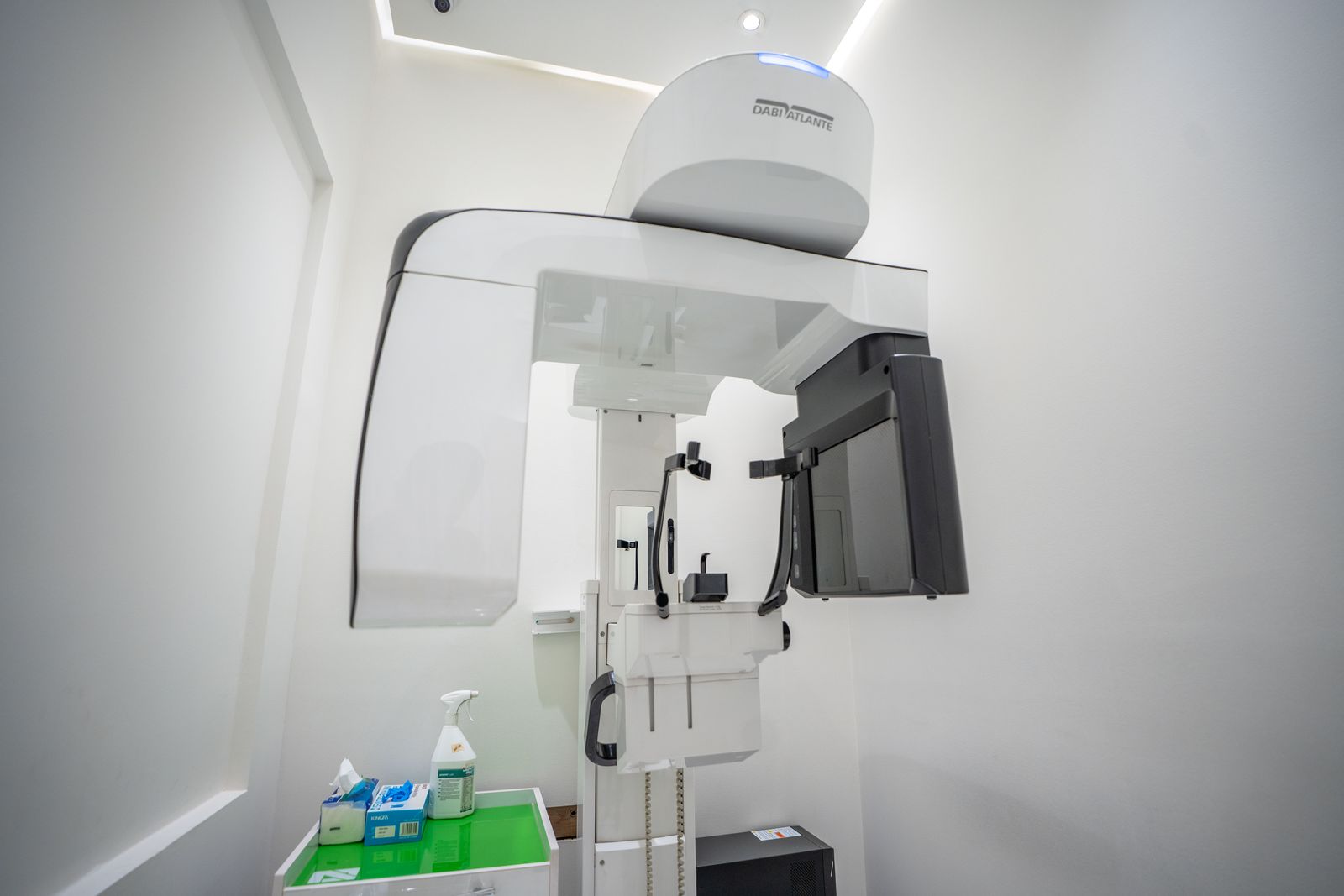 The Center's dental X-ray imaging unit